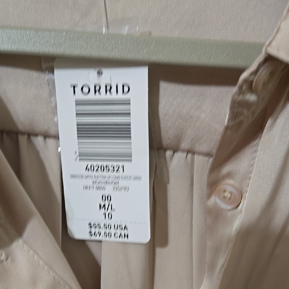 Beige Button-Up Blouse - Picture 3 of 6